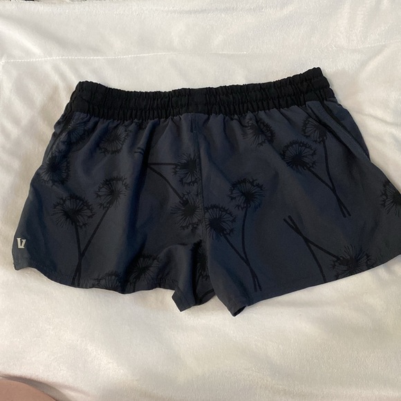Vuori Clementine Short Size small - Picture 4 of 7